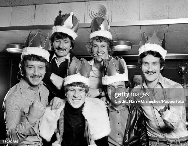 Liverpool FC footballers determined to remain the 'Kings of Europe' before defeating Club Brugge in the European Cup, circa May 1978. Behind : Tommy...