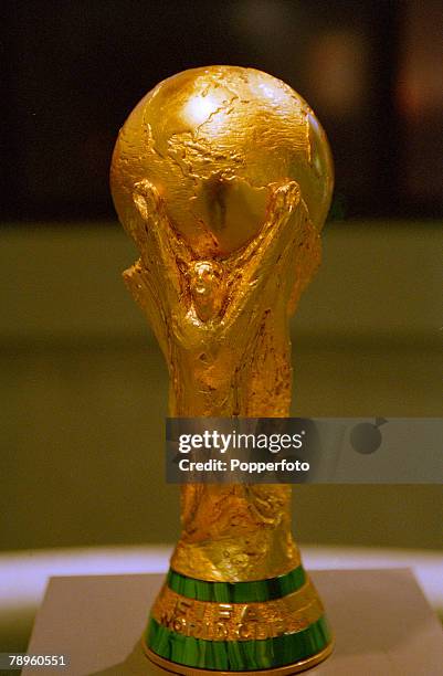 Sport, Football, F,I,F.A. Centennial World Player Gala 2004, Zurich, Switzerland, pic: 20th December 2004, The F,I,F.A. World Cup trophy