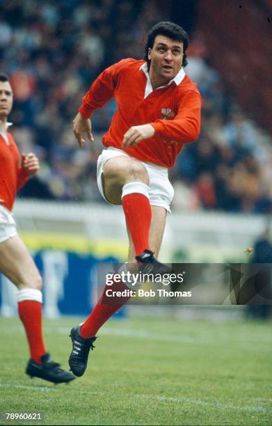 Mark Ring Rugby 2,498 Rugby 1983 Stock Photos, High-Res Pictures, and Images - Getty Images