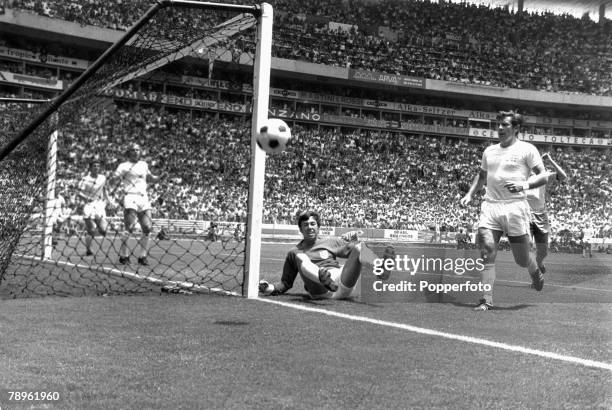 7th June 1970, Guadalajara, Mexico, 1970 World Cup Finals, Group 3, England 0 v Brazil 1, England goalkeeper Gordon Banks watches as the ball goes...