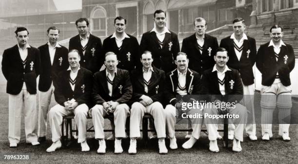 Surrey County Cricket Club, Back row, left-right, B,Constable, D,G,W,Fletcher, J,W,McMahon, J,C,Laker, E,A,Bedser, G,A,R,Lock, G,J,Whittaker,...
