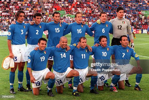 Football, European Championships , Philips Stadium, Eindhoven, Holland, Italy 2 v Sweden 1, 19th June The Italian team group before the match, They...