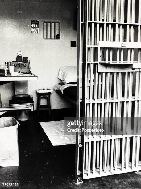 Crime and Punishment, USA, pic: 21st January 1972, A Death Row cell at San Quentin prison, California, USA