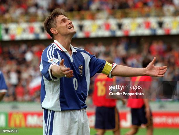 Football, European Championships , Bruges, Belgium, Spain 4 v Yugoslavia 3, 21st June Yugoslavia's Dragan Stojkovic celebrates