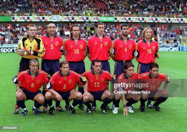 Football, European Championships , Bruges, Belgium, Spain 4 v Yugoslavia 3, 21st June The Spain team group before the match, They are Back Row L-R:...