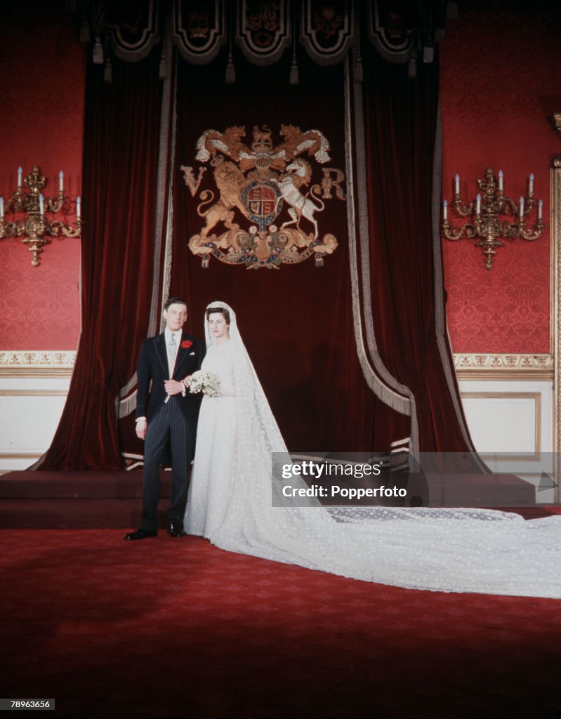 London, England. 24th April 1963. Princess Alexandra and Angus Ogilvy are pictured on their wedding day.