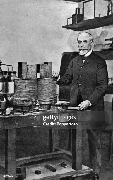 Personalities, Science/Health, pic: circa 1900, Antoine Henri Becquerel, 1867-1934, who was joint winner of the 1903 Nobel Prize for Physics along...