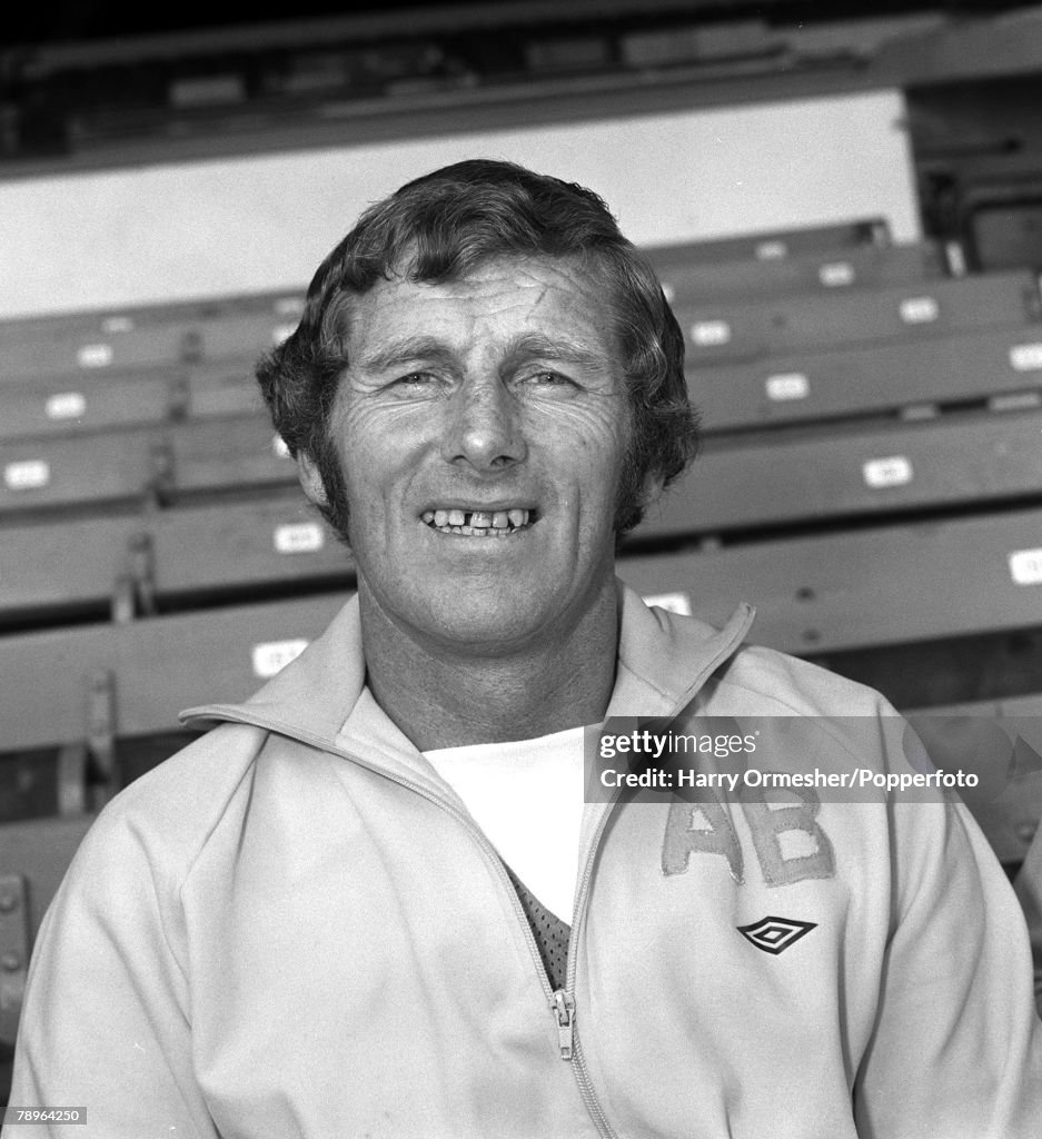 Manchester City F.C. Photo-call, Tony Book (Manager). 23rd July 1975.
