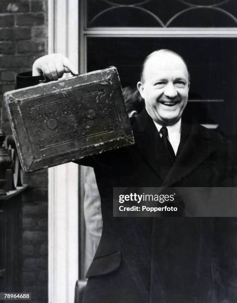 Ra Butler Rab Butler Photos and Premium High Res Pictures - Getty Images