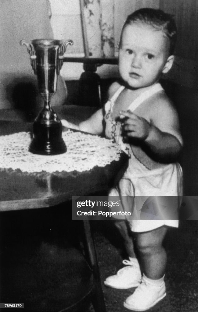 Politics. Personalities. pic: 1947. Bill Clinton pictured as a child. Bill Clinton became the 42nd President of the United States 1993-2001.
