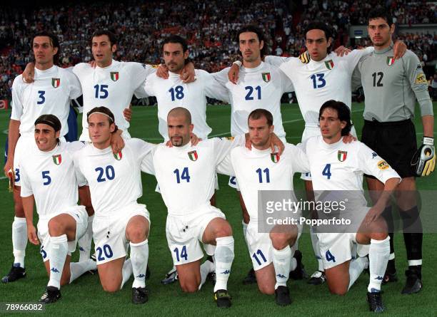 Football, European Championships , Final, Feyenoord Stadium, Rotterdam, Holland, France 2 v Italy 1 , 2nd July The Italy team line-up for a group...