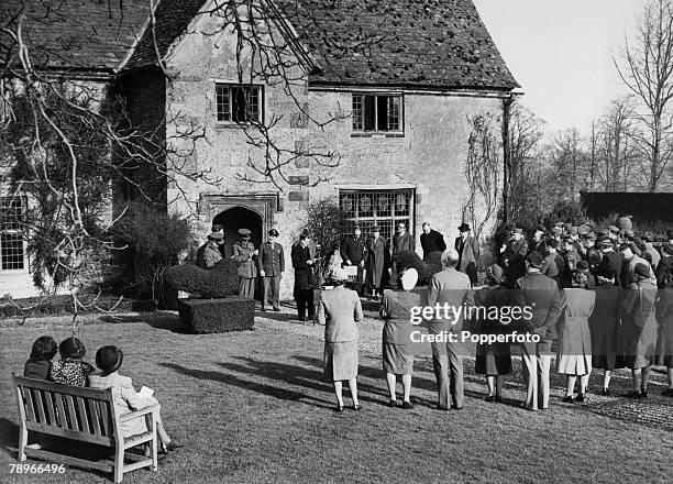 War and Conflict, World War Two, People, pic: January 1945, Sulgrave, Northamptonshire, England, The Northampton Friendship Committe organised...