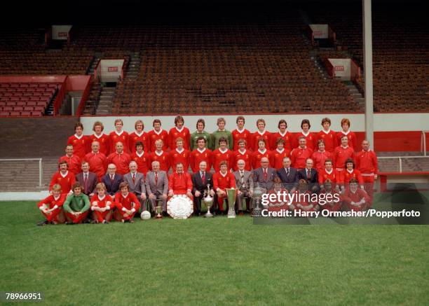Liverpool Football Club players and officials line up for a group photograph at Anfield in Liverpool, England, circa August 1976. Back row : unknown,...