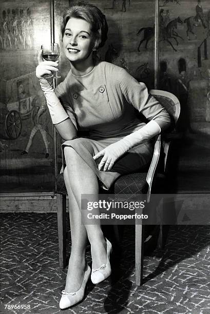 Cinema Personalities, pic: 10th February 1959, English actress Anne Aubrey, born 1937, pictured at a reception at London's Dorchester Hotel