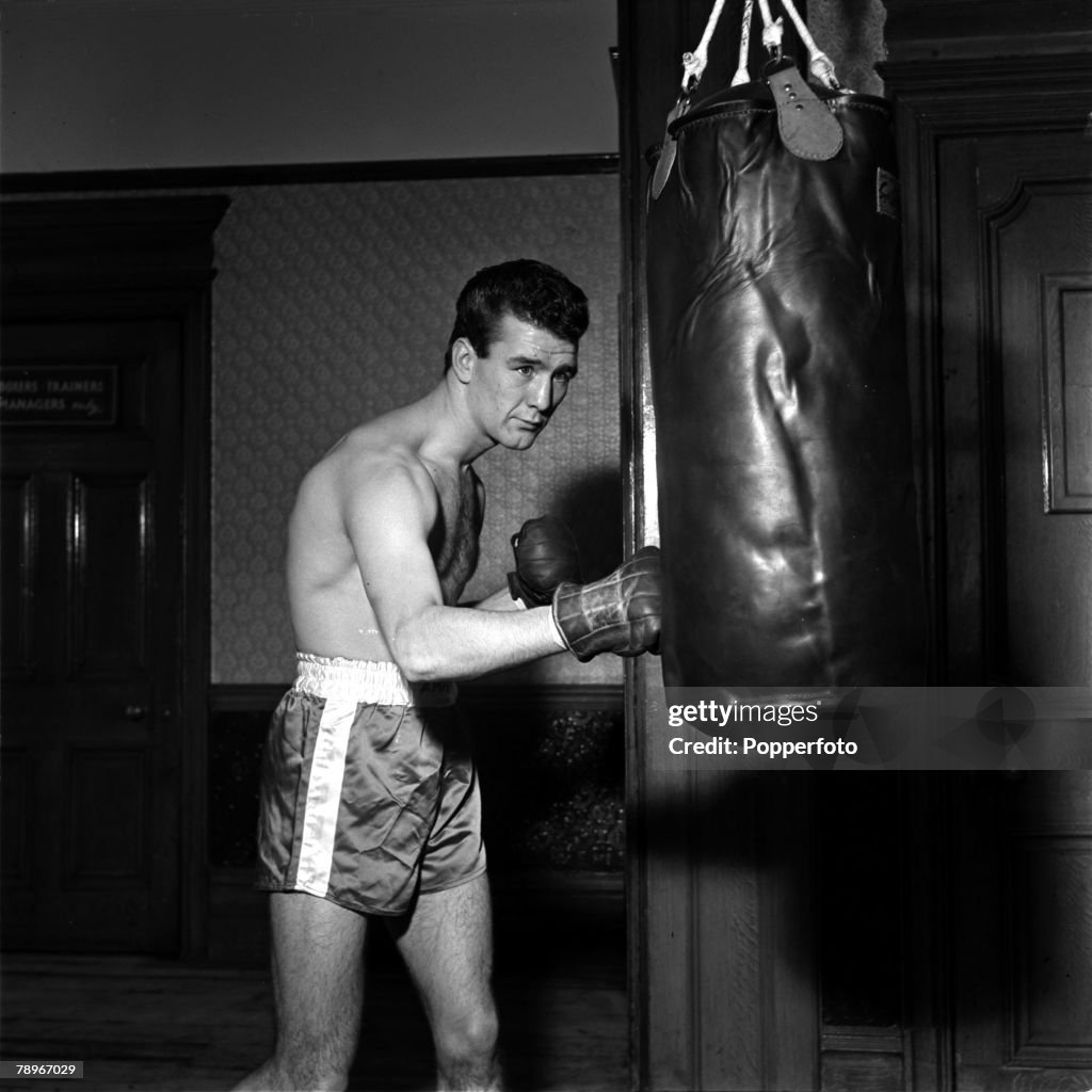 Pipeman Boxing Sport, Boxing, England British Champion Boxer Peter Waterman, the ...