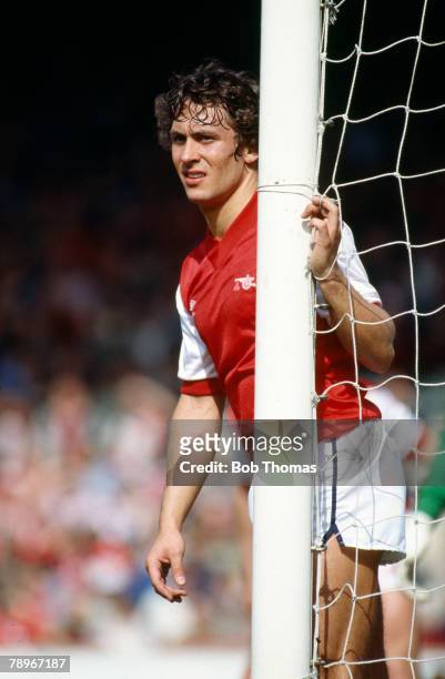 16th April 1983, FA, Cup Semi-Final at Villa Park, Manchester United 2 v Arsenal 1 Kenny Sansom, Arsenal full back 1980-1989, Kenny Sansom also won...
