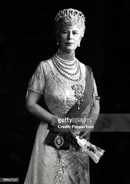 The Book, Volume 1, Page Picture Queen Mary, wife of King George V, in her Silver Jubilee year 1935