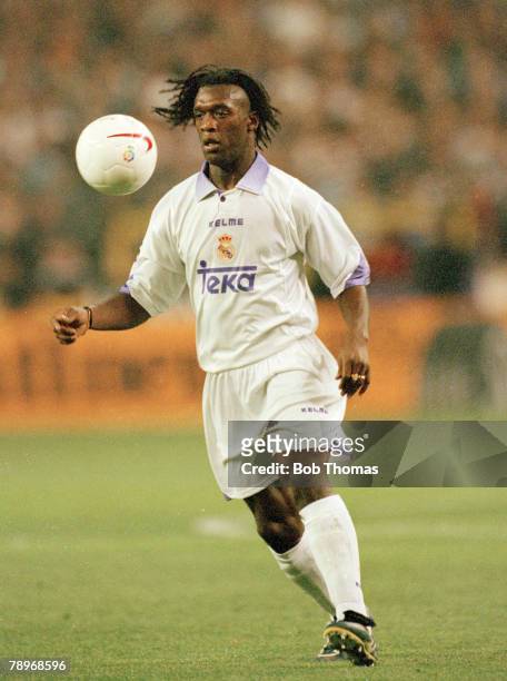 18th March 1998, UEFA, Champions League Quarter Final Real Madrid 3 v Bayer 04 Leverkusen 0, Clarence Sedorf, Real Madrid, Clarence Seedorf a Dutch...