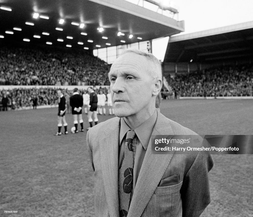 Liverpool XI v Don Revie XI - Bill Shankly Testimonial