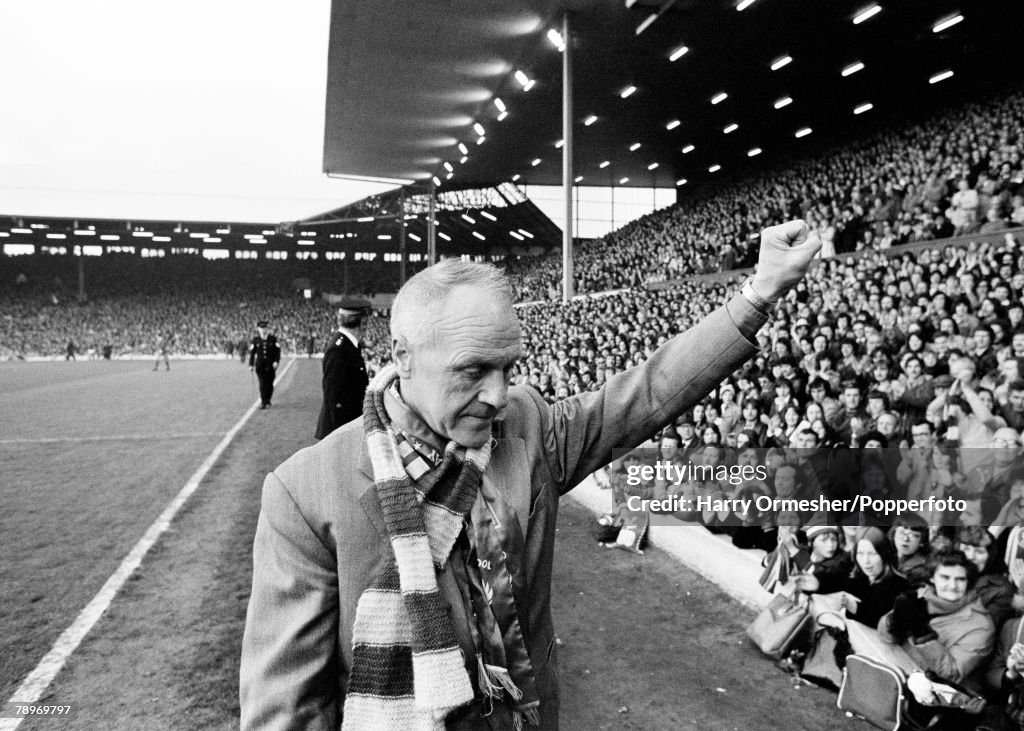 Liverpool XI v Don Revie XI - Bill Shankly Testimonial