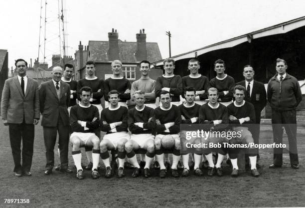 Sport, Football, Northampton Town, circa 1962-1963, Back row, l-r, Dave Bowen , Jack Jennings Coach, Alec Ashworth, Derek Leck, Frank Large, Chick...