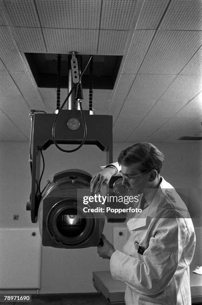 Mr Craig Sinclair Photos and Premium High Res Pictures - Getty Images