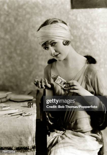 Cinema Personalities, pic: circa 1920's, American actress Laura La Plante who appeared in films from the age of 15 and was one of the leading stars...