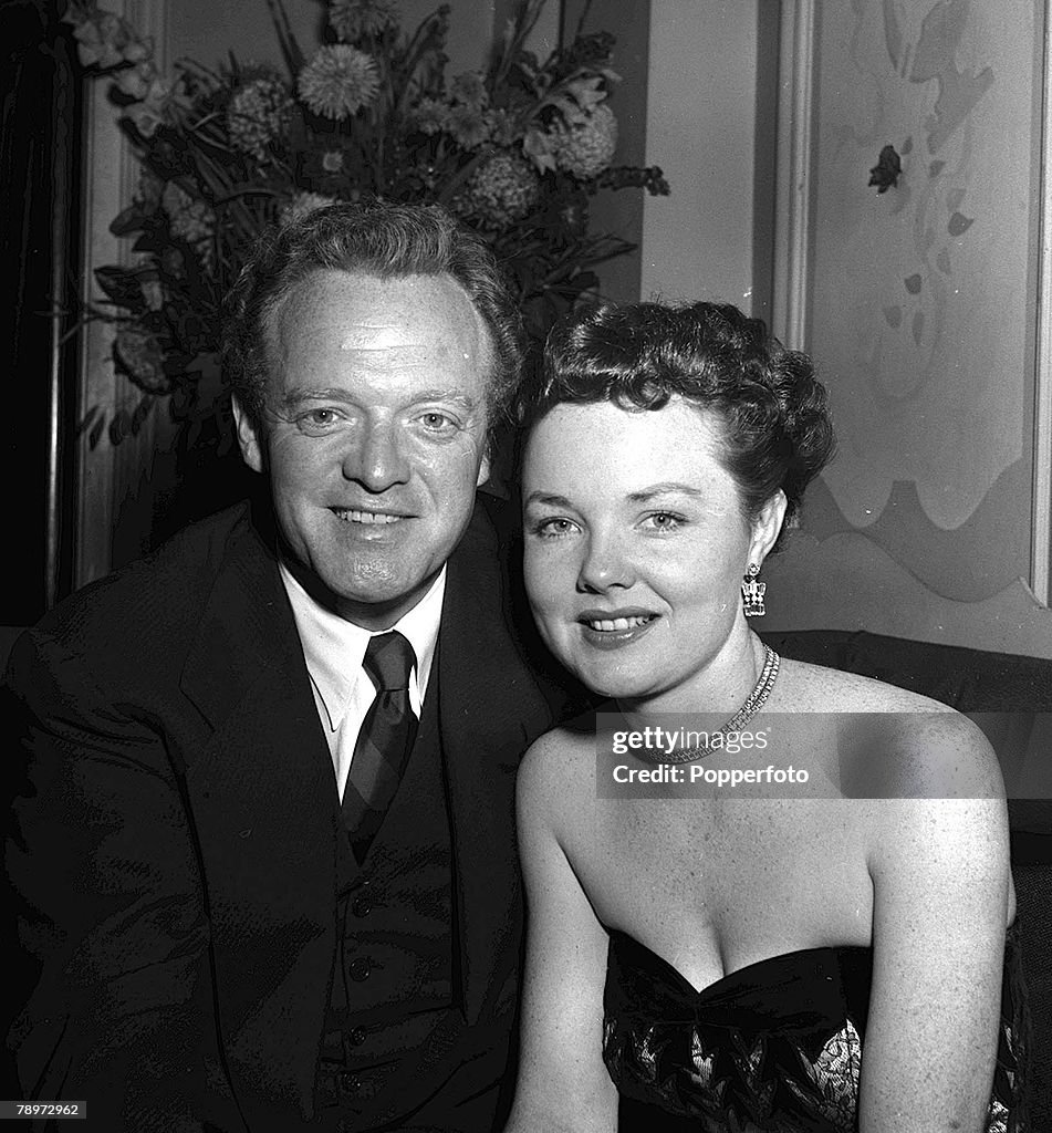 T.V. and Films. 1951. London, England. American film stars Wanda Hendrix and Van Heflin are pictured at the Embassy Club.