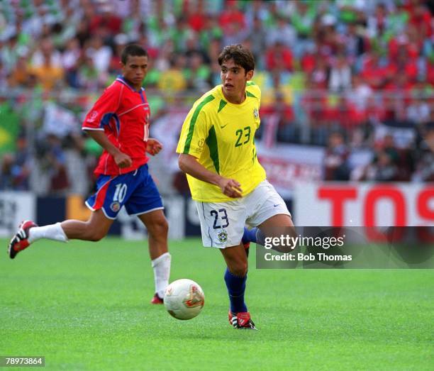 Football, 2002 FIFA World Cup Finals, Group C, Suwon, South Korea, 13th June 2002, Costa Rica 2, v Brazil 5, Brazil's Kaka on the ball with Costa...