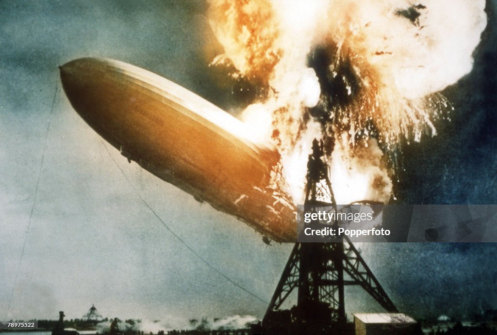 Aviation. Lakehurst, New Jersey, USA. 7th May, 1937. The Hindenburg airship explodes into a huge ball of flames shortly before landing at Lakehurst.
