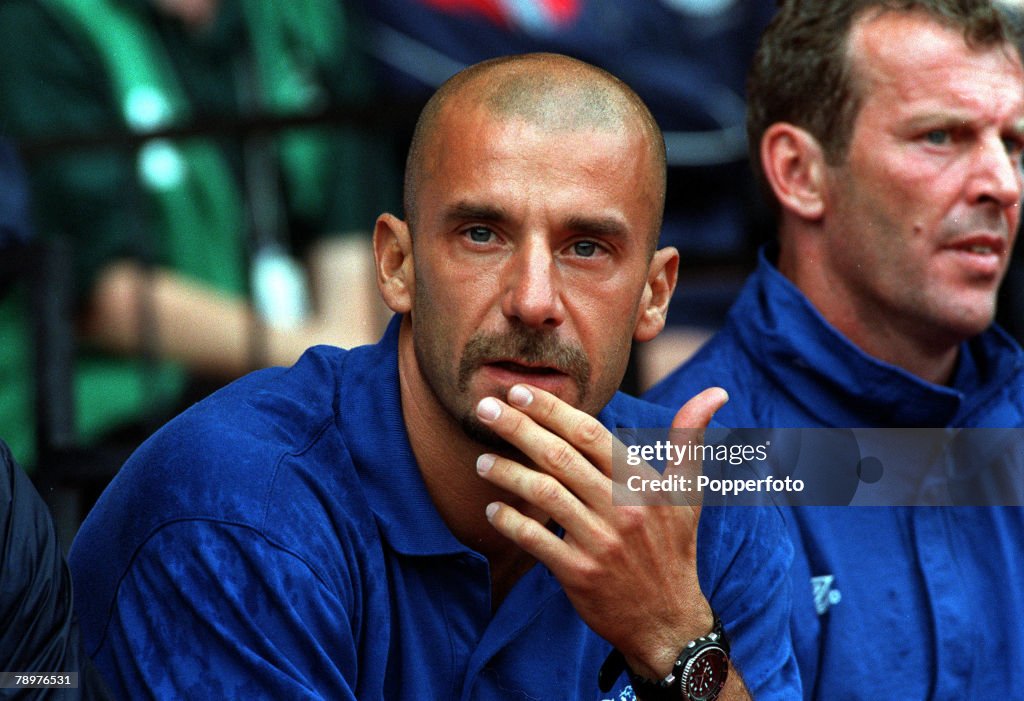 Sport, Football. F.A.Charity Shield, Wembley.13th, August. 2000. Chelsea 2 v Manchester Utd 0.Chelsea Manager Gianluca Vialli.