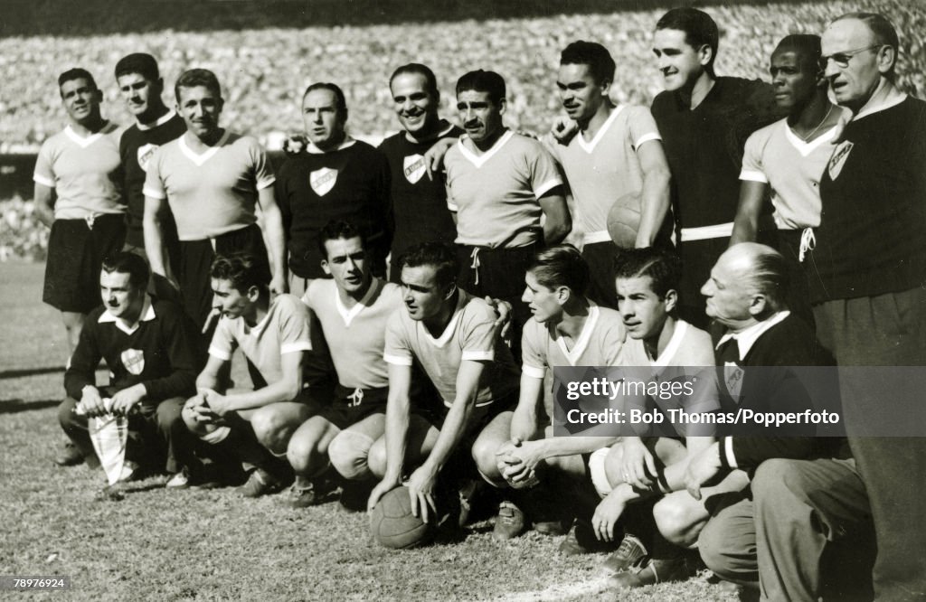 Sport. Football. World Cup Final. 16th July 1950. Maracana Stadium, Rio de Janeiro. Brazil 1. v Uruguay 2. The Uruguay team. Back row,l-r, Obdulio Varela (captain), Juan Lopez (coach), Tejera, Vazquez (trainer), Abate (trainer), Gambetta, Gonzalez, Roque