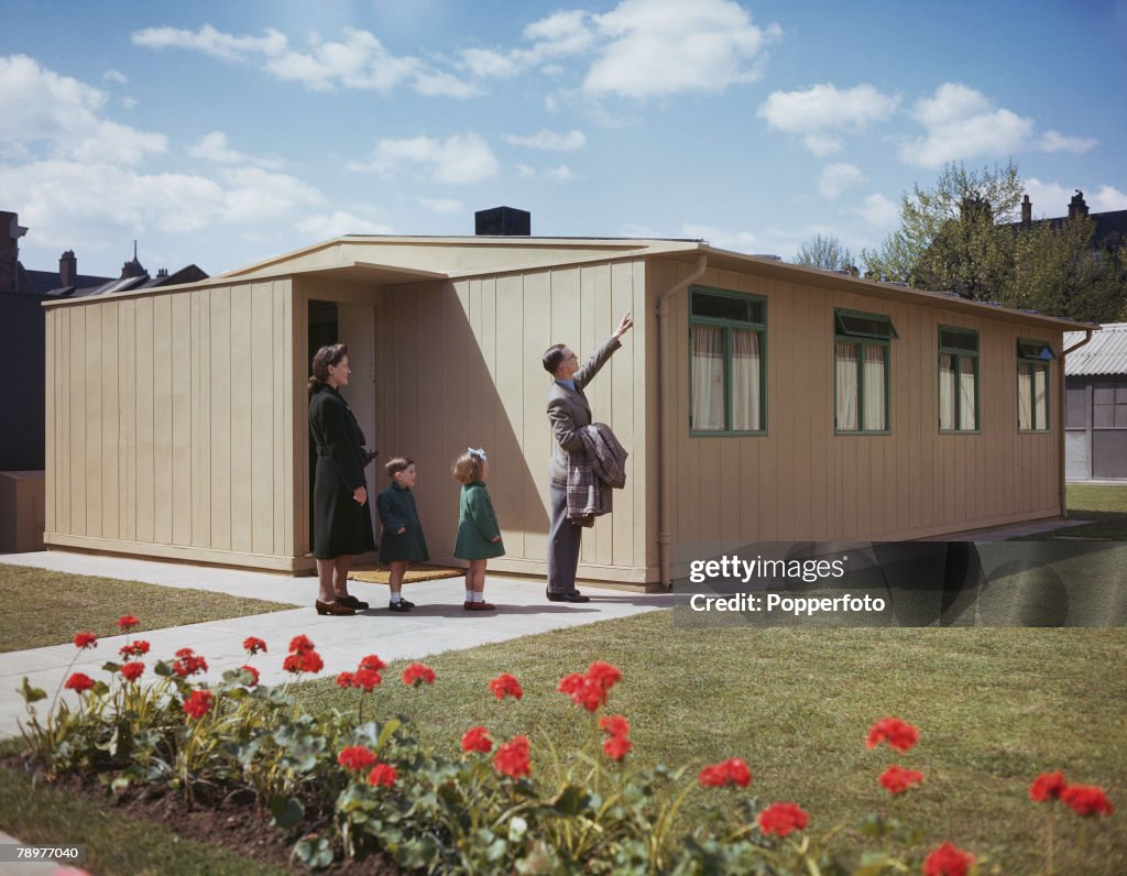 World War II. May 1944. Ex-serviceman Leonard Hickman and family visit a Churchill all steel house for a viewing.