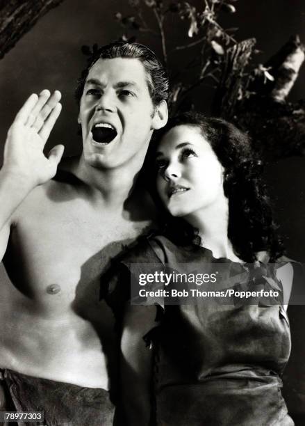 Stage and Screen, Personalities, pic: circa 1930's, Johnny Weissmuller with Maureen O'Sullivan in the film roles of "Tarzan and Jane", Johnny...