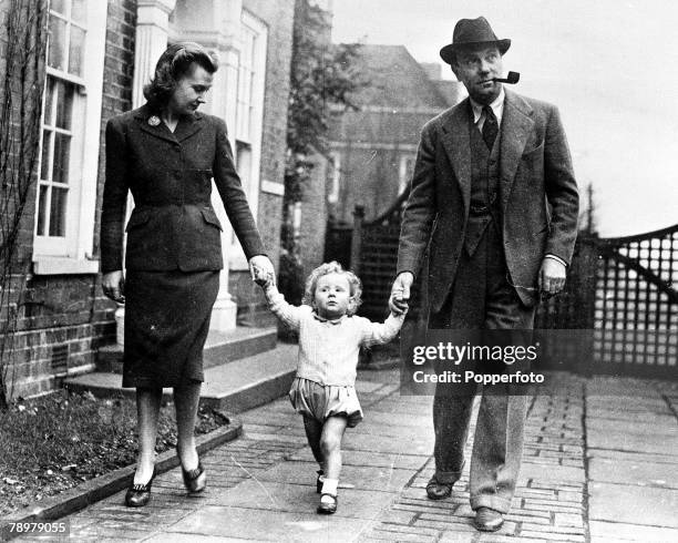 Sir Ralph Photos and Premium High Res Pictures - Getty Images