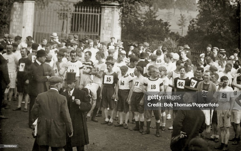 Sport. Athletics. Olympic Games, London. The Marathon. pic: Friday 24th July 1908