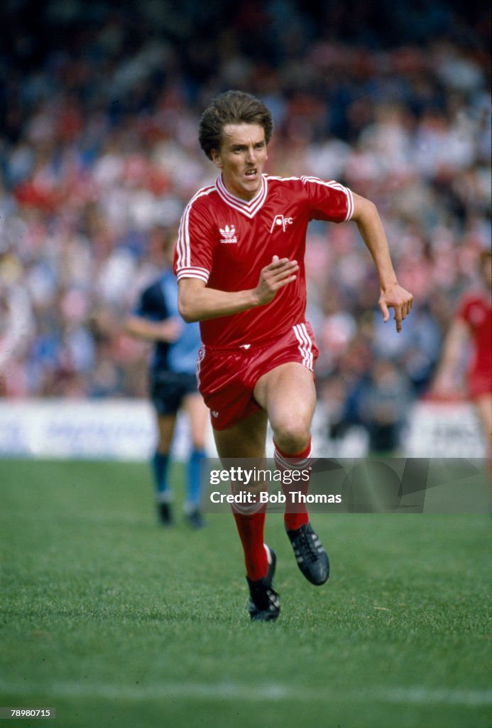 Sport. Football. pic: circa 1983. Peter Weir, Aberdeen, who also won 6 Scotland international caps between 1980-1984.