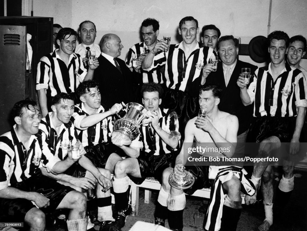 Sport. Football. pic: 3rd May 1952. FA. Cup Final at Wembley. Newcastle United 1 v Arsenal 0