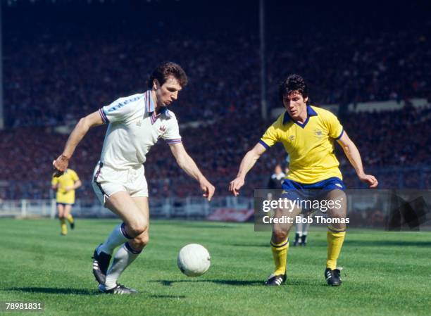 10th May 1980, FA, Cup Final at Wembley, West Ham United 1 v Arsenal 0, West Ham United's Alvin Martin and Arsenal's Frank Stapleton challenge for...