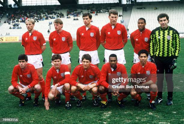 8th February 1989, Friendly International, Athens, Greece vs England England, back row, left - right: Gary Stevens, Stuart Pearce, Alan Smith, Terry...