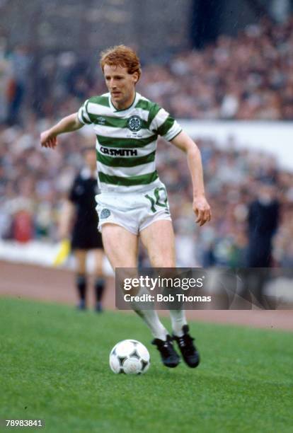Football, Scottish FA Cup Final at Hampden Park: 18th May 1985, Dundee United 1 v Celtic 2, Tommy Burns, Celtic, who also won 8 Scotland...