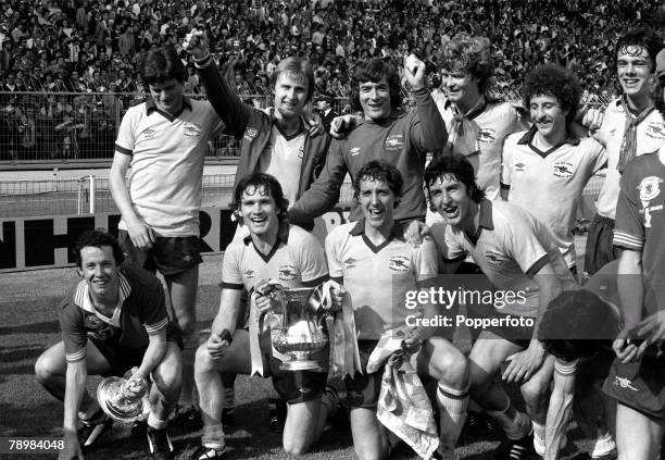 Manchester United 1979 Football Photos and Premium High Res Pictures