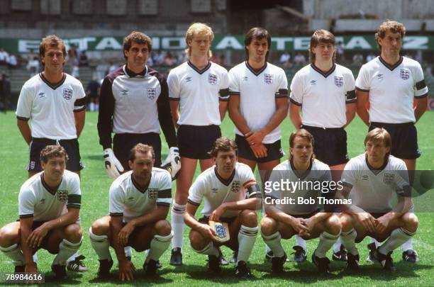 Sport, Football, pic : 6th June 1985International Soccer, Mexico City, England vs Italy , England, back row, left - right: Trevor Francis, Peter...