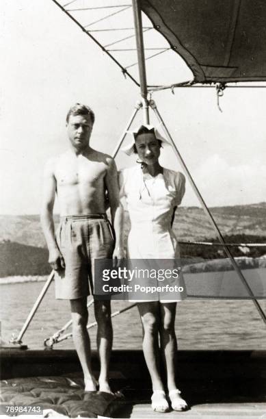 Circa 1936, King Edward VII and Mrs, Wallis Simpson,