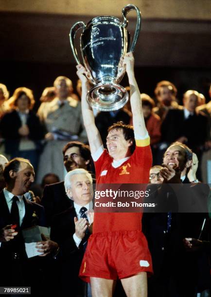 27th May 1981, European Cup Final, Liverpool 1 v Real Madrid 0, Liverpool captain Phil Thompson celebrates with the trophy