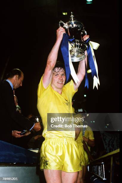 27th May 1982, FA,Cup Final Replay, at Wembley, Queens Park Rangers 0, v Tottenham Hotspur 1, Tottenham Hotspur captain Steve Perryman proudly lifts...