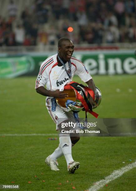 Sport, Football, UEFA Champions League Final, Athens, 23rd May 2007, AC Milan 2 v Liverpool 1, AC Milan's Clarence Seedorf celebrates with the trophy