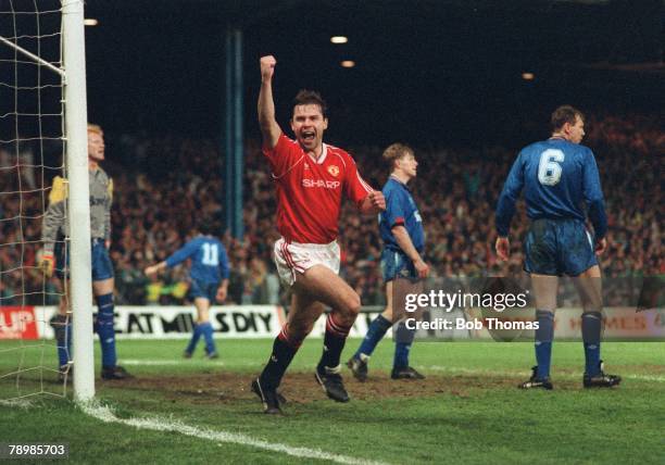 Sport, Football, FA Cup Semi Final Replay, Maine Road, 11th April 1990, Manchester United 2 v Oldham Athletic 1 aet, United's Brian McClair...