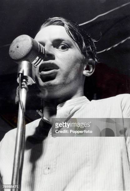 Entertainment, Music, Personalities, pic: circa 1951, George Melly, born 1926, British jazz and blues singer, pictured singing at the Delta River...