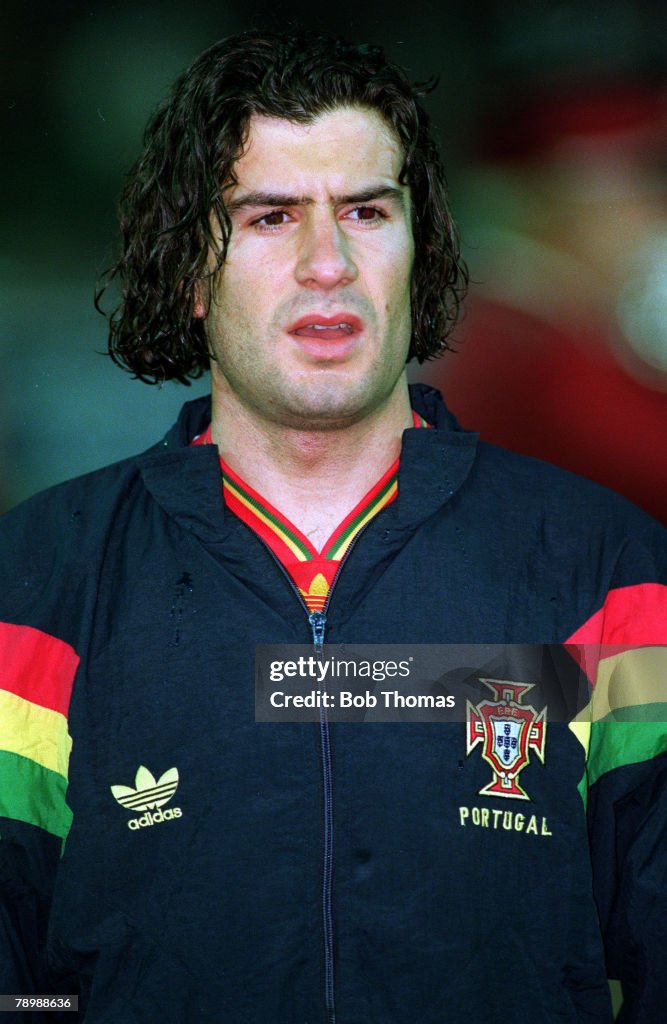 Sport. Football. pic: circa 1992. Luis Figo, Barcelona.